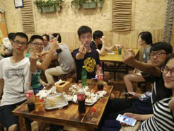 蚌山烧烤加盟,学烧烤技术,开烧烤店多少钱疯狂烤翅加盟